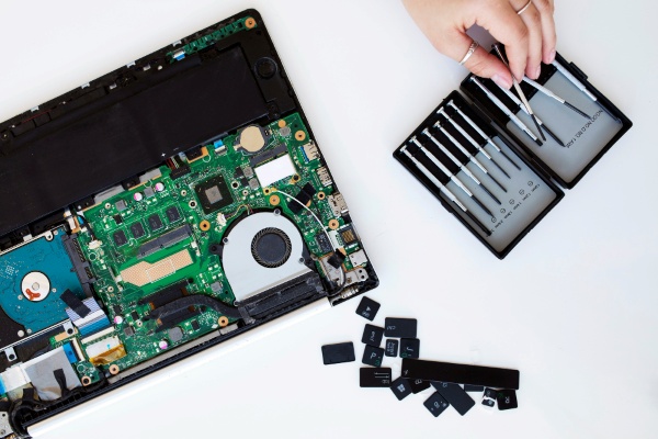 MacBook Repair Services
